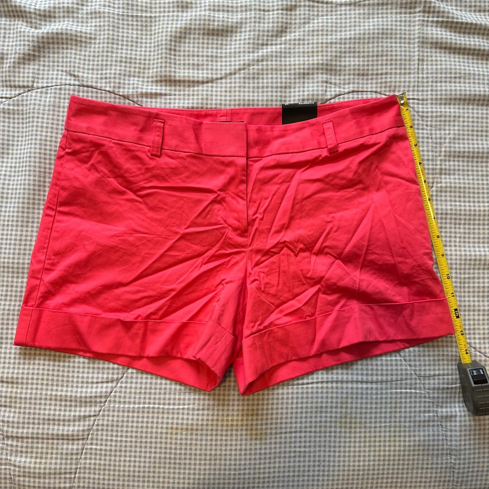 NWT Express Shorts With Belt Loops and Cuffed Hem